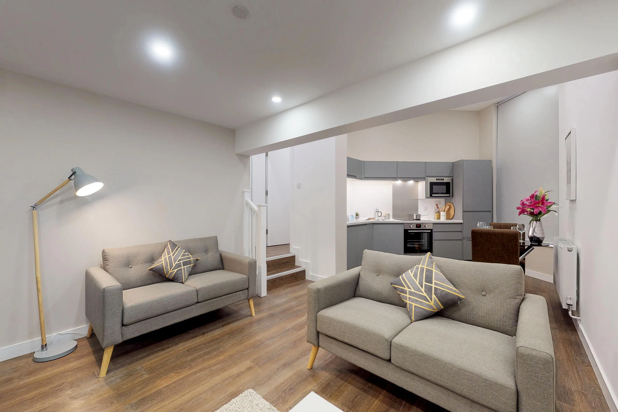 9750af93-0e6e-477e-bee8-3cc7e0c64746