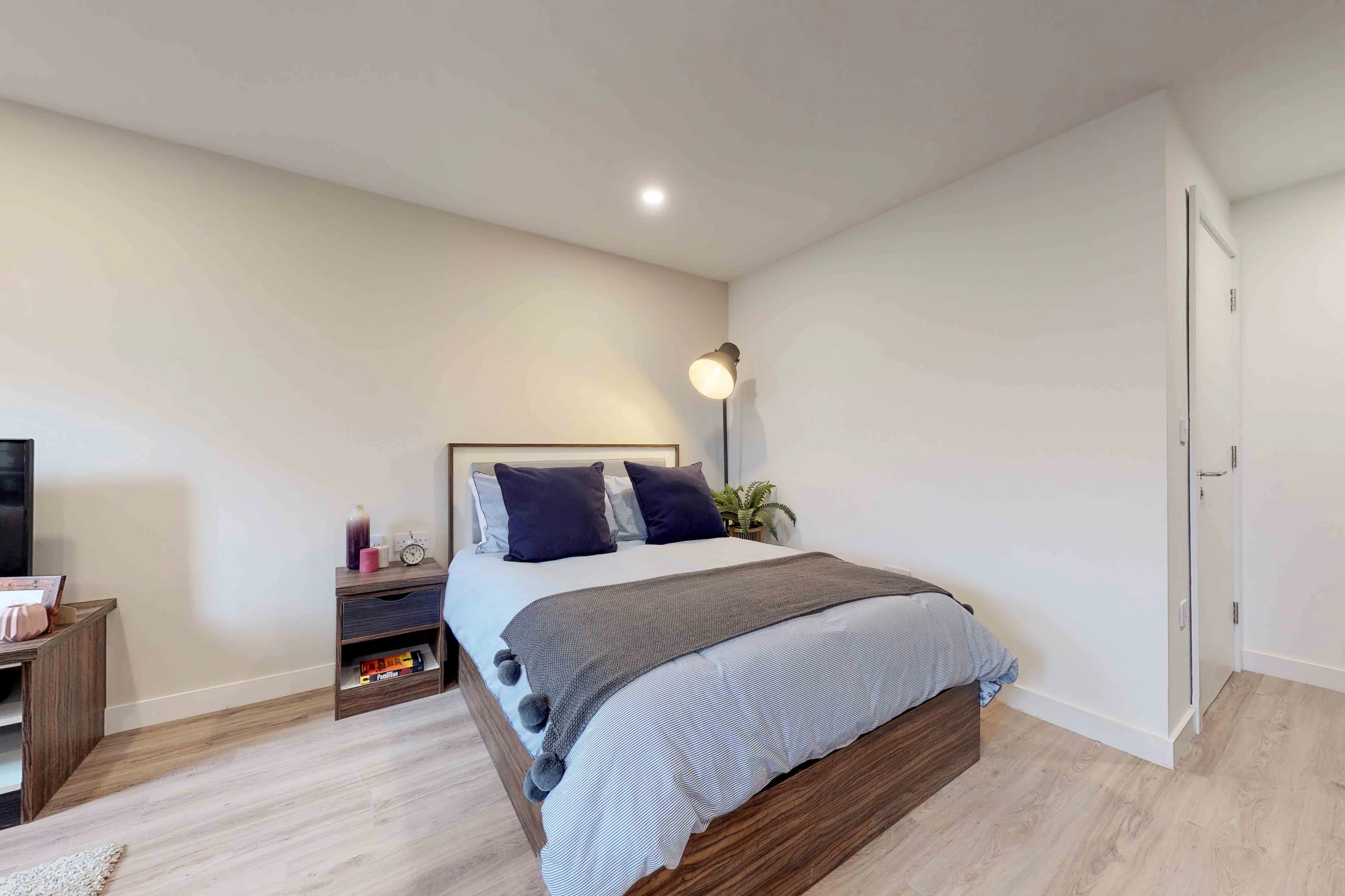 d2bc6da2-7ed3-4866-8f05-db00a7aec25c